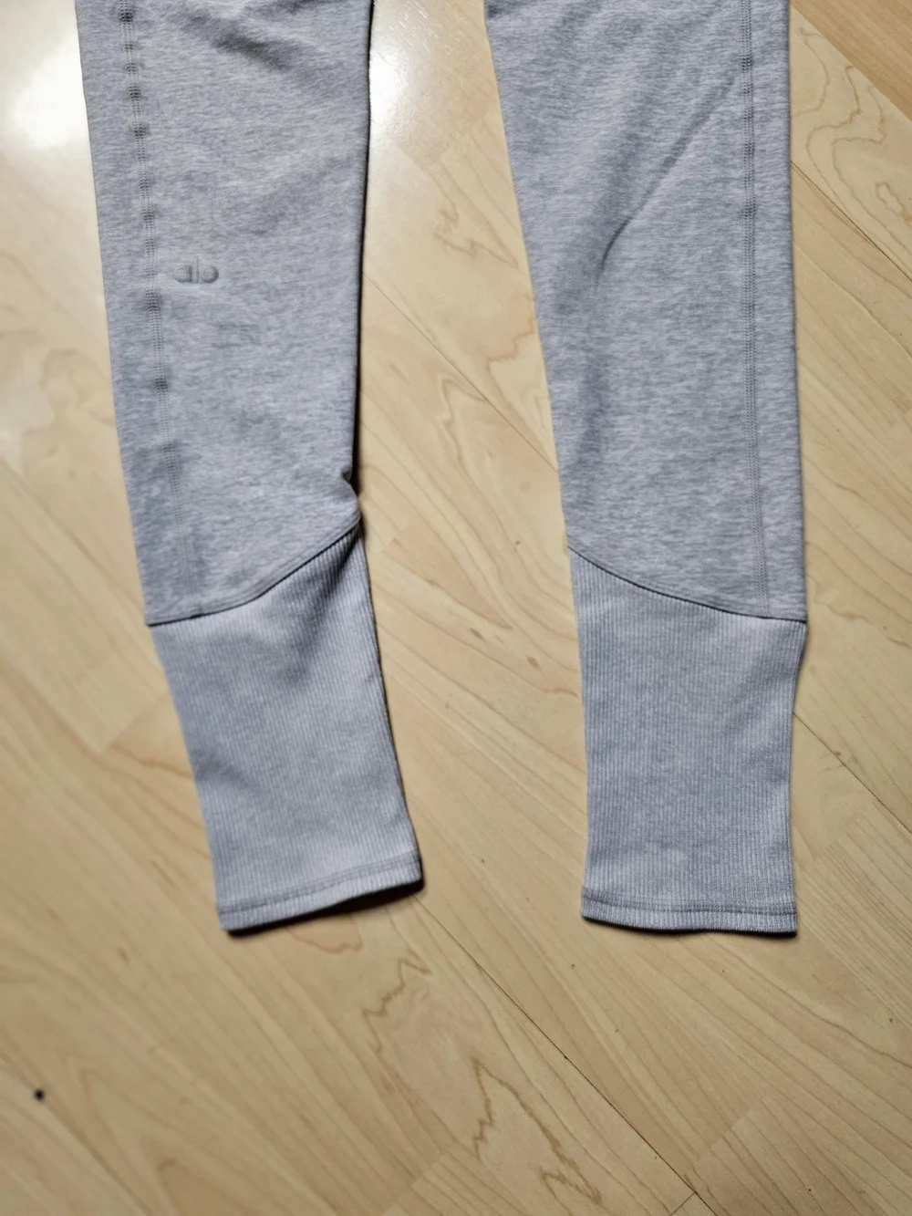 Alo Yoga High-Waist Alosoft Lounge Leggings Athletic Heather Grey